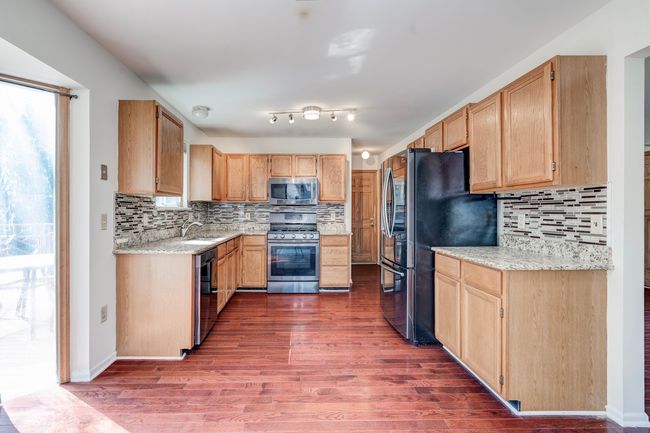 2172 Hartshorn Ave, House other with 3 bedrooms, 3 bathrooms and null parking in Troy MI | Image 13