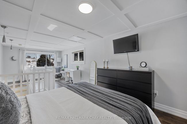 7913 Main St, House other with 3 bedrooms, 2 bathrooms and 4 parking in Adjala Tosorontio ON | Image 18