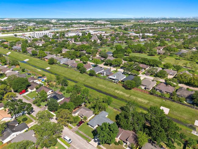 2803 N Brompton Drive, House other with 3 bedrooms, 2 bathrooms and null parking in Pearland TX | Image 19