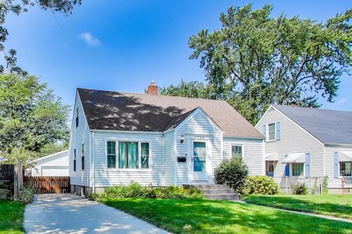 8720 Parrish Ave, Highland, IN, 46322-2015 | Card Image