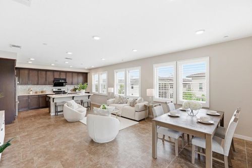 304-1053 Dewberry Place, San Jose, CA, 95131 | Card Image