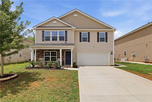 4011 Bobtail Ct, Greensboro, NC, 27405-9808 | Card Image