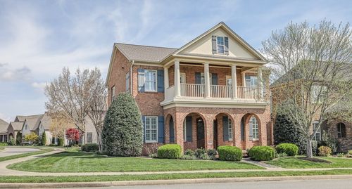 1676 Kelvington Blvd, Gallatin, TN, 37066-7592 | Card Image