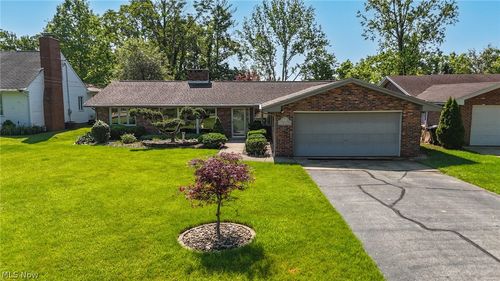 910 Glendale Rd, Marietta, OH, 45750-1532 | Card Image