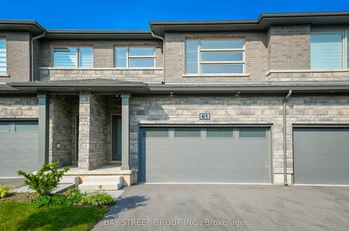 61-4552 Portage Rd, Niagara Falls, ON, L2E0B8 | Card Image