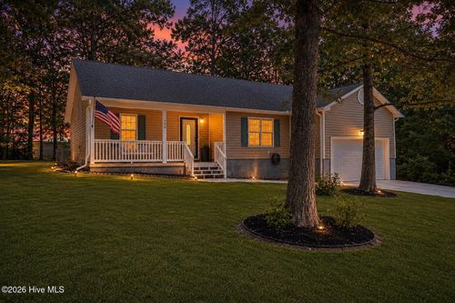 309 Foliage Ct, Jacksonville, NC, 28540-8817 | Card Image