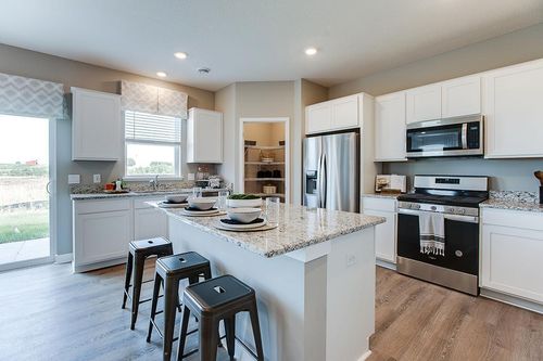 961 Huntington Way, Jordan, MN, 55352-4531 | Card Image
