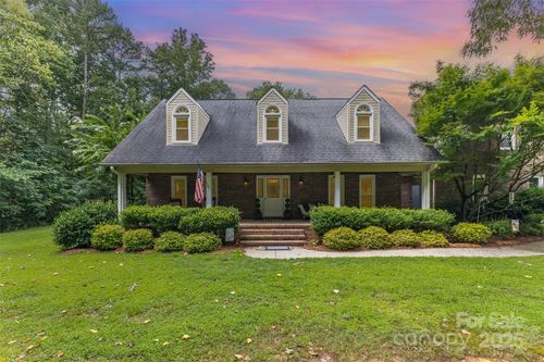 3251 Van Tassel Dr, Concord, NC, 28025-9327 | Card Image