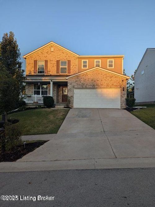 12075 Parkview Trace Dr, Louisville, KY, 40229-3090 | Card Image