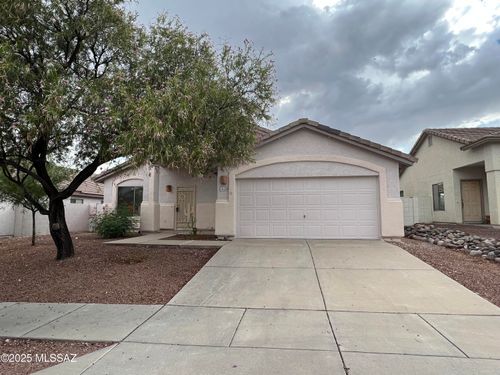 3028 S Elinore Dr, Tucson, AZ, 85730-6125 | Card Image