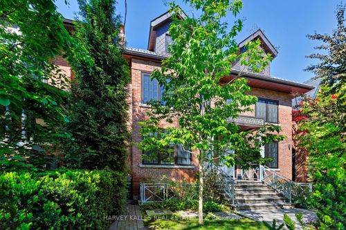 94A Admiral Rd, Toronto, ON, M5R2L6 | Card Image