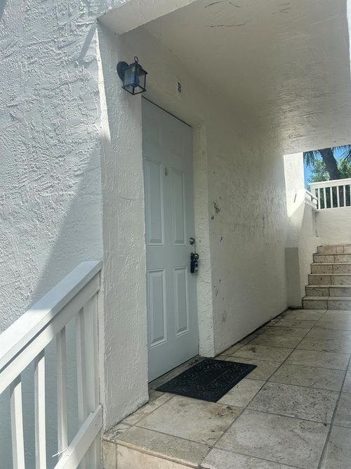 apt-b-652 Hernando St, Fort Pierce, FL, 34949-2841 | Card Image