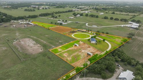 11555 N Us Highway 377, Stephenville, TX, 76401-7192 | Card Image