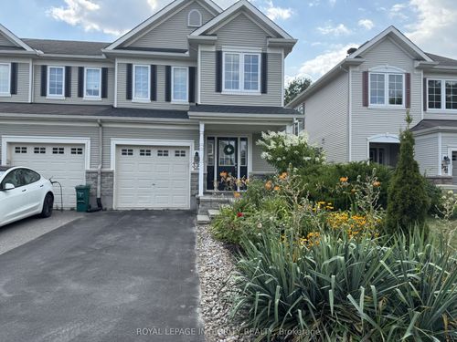 374 Wisteria Cres, Gloucester, ON, K1V0N9 | Card Image