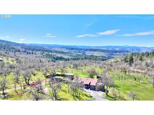 2505 Dry Creek Rd, Mosier, OR, 97040 | Card Image