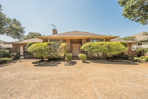 7720 Lone Moor Circle, Dallas, TX, 75248 | Card Image