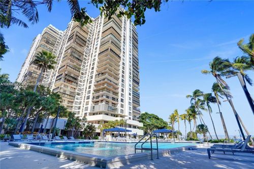 307-2333 Brickell Ave, Miami, FL, 33129-2435 | Card Image