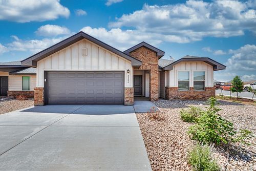 8206 E County Rd 111, Midland, TX, 79706 | Card Image