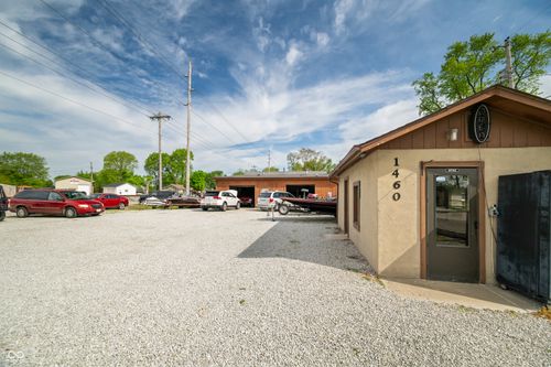 1460 W 650 N, Taylorsville, IN, 47280-7801 | Card Image