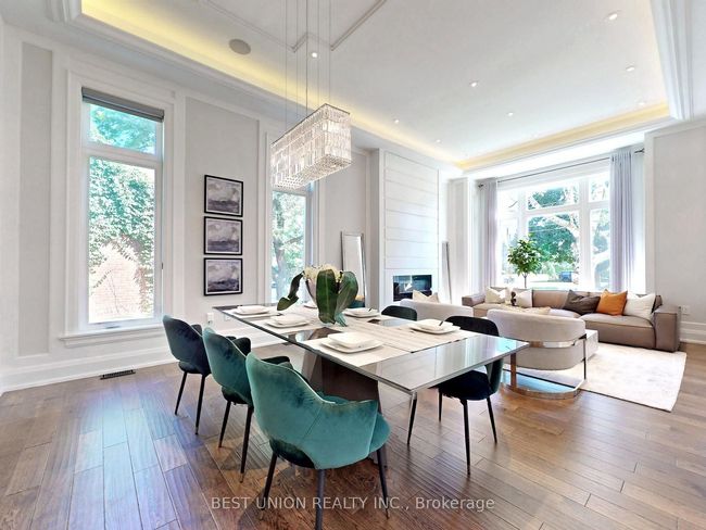 43 Dromore Cres, House other with 7 bedrooms, 6 bathrooms and 2 parking in North York ON | Image 7