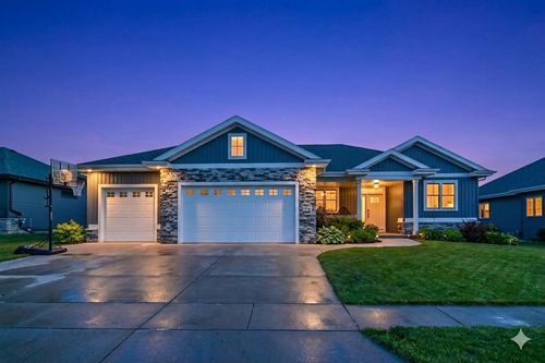 816 Damascus Trl, Cottage Grove, WI, 53527-9225 | Card Image