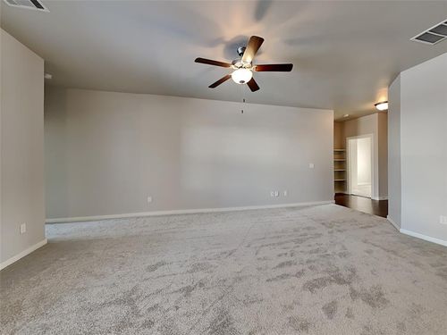 9049 Nw 143rd St, Yukon, OK, 73099-8083 | Card Image