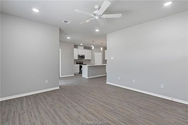 UNIT-1214 - 1326 Prairie Dr, Condo with 3 bedrooms, 3 bathrooms and null parking in Bryan TX | Image 4