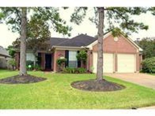3710 Glenhill Dr, Pearland, TX, 77584-9175 | Card Image