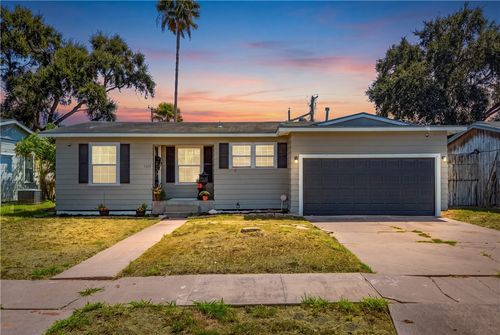 1325 Ray Dr, Corpus Christi, TX, 78411-3348 | Card Image