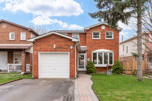 7 Oleander Cres, Brampton, ON, L6Z2C1 | Card Image