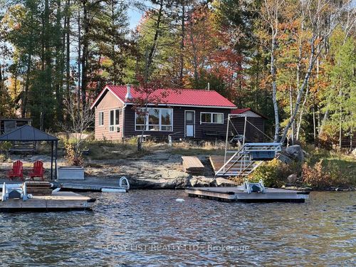 286 Mazinaw Lake, Cloyne, ON, K0H1K0 | Card Image