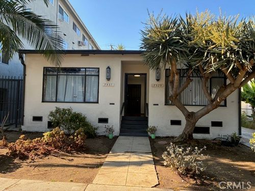 7529 Lexington Avenue, West Hollywood, CA, 90046 | Card Image