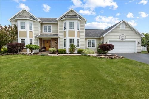 22 Coach Side Ln, Pittsford, NY, 14534-9413 | Card Image