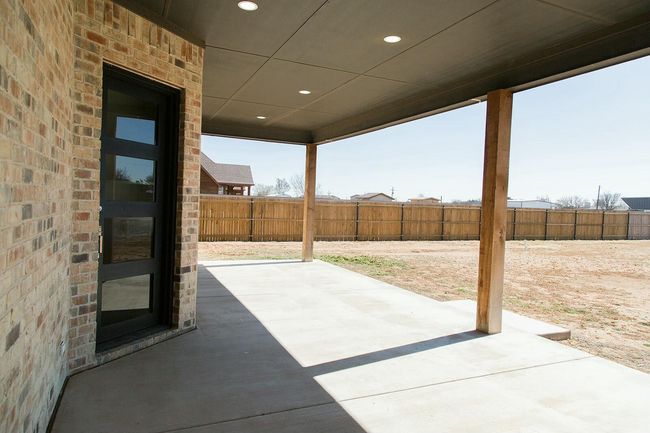 7211 W 12 Th St, House other with 3 bedrooms, 2 bathrooms and null parking in Plainview TX | Image 41
