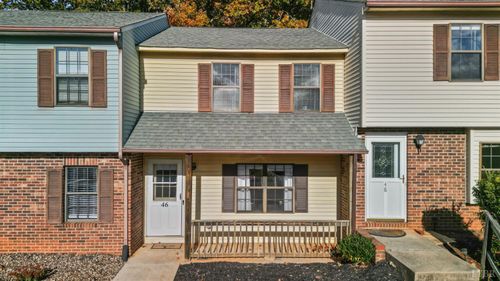 46 Kitty Hawk Sq, Lynchburg, VA, 24502-4285 | Card Image