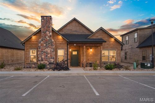 125 Indian Summer Ln, Branson, MO, 65616-4494 | Card Image