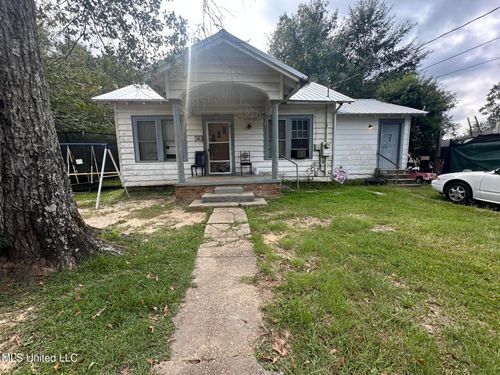 517 S 5th St, McComb, MS, 39648-4713 | Card Image