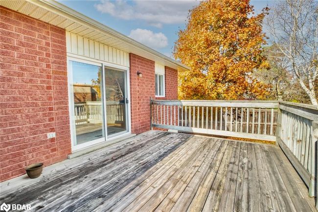 17 Mayfair Dr, House other with 5 bedrooms, 2 bathrooms and 4 parking in Barrie ON | Image 33