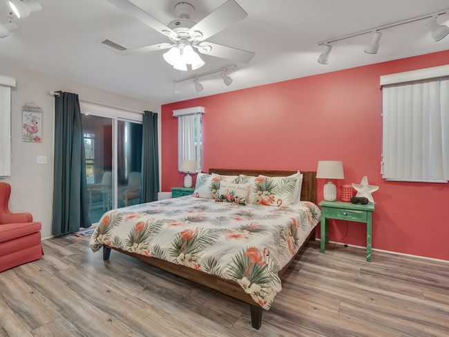 112 8 Th St E, House other with 4 bedrooms, 3 bathrooms and 1 parking in STEINHATCHEE FL | Image 38