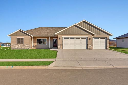 935 Crockett Drive, Holmen, WI, 54636 | Card Image