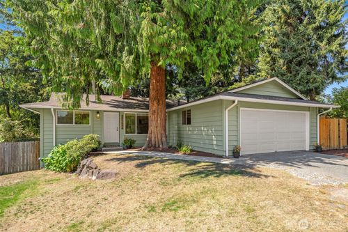 13515 121st Avenue Ne, Kirkland, WA, 98034 | Card Image