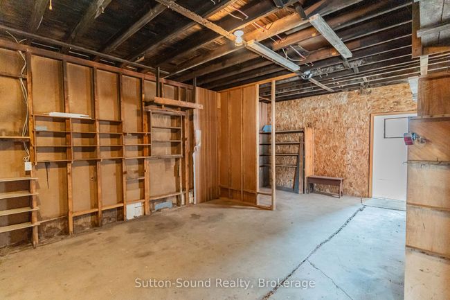 2348 5th Ave W, House other with 3 bedrooms, 2 bathrooms and 4 parking in Owen Sound ON | Image 17