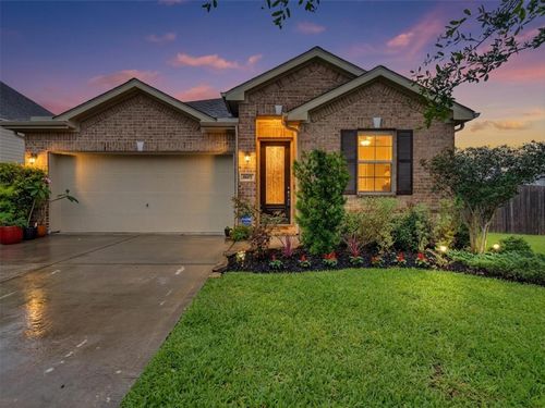 1807 Oakdale Mist Dr, Dickinson, TX, 77539-1177 | Card Image