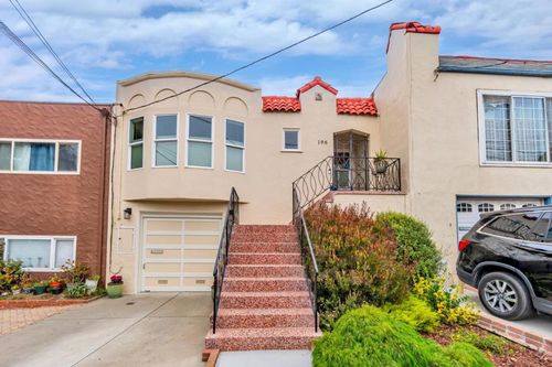 196 W Moltke St, Daly City, CA, 94014-2234 | Card Image
