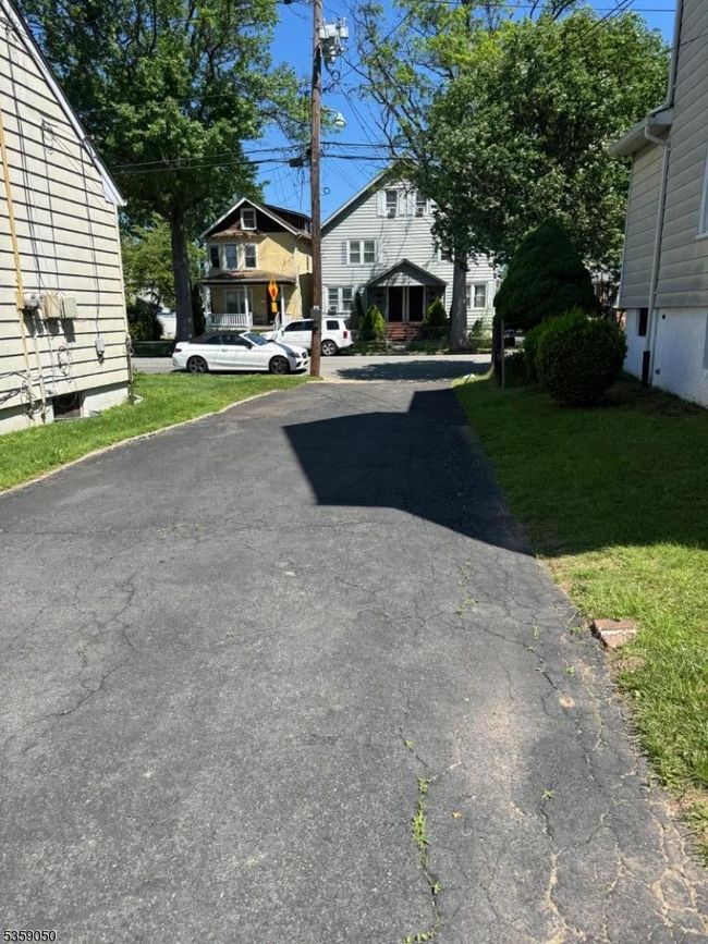 63 2 Nd Ave, House other with 4 bedrooms, 2 bathrooms and null parking in Garwood NJ | Image 38
