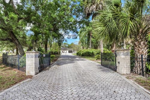 27126 Rue De Paix, Bonita Springs, FL, 34135-6249 | Card Image