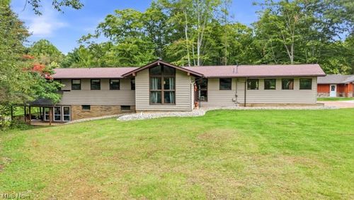 2819 Cadwallader Sonk Road, Cortland, OH, 44410 | Card Image