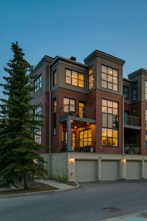 424 Aspen Meadows Hill Sw, Calgary, AB, T3H0G3 | Card Image