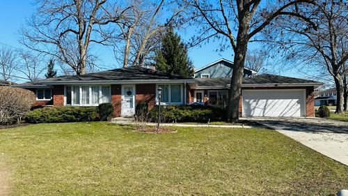 3890 Gregory Dr, Northbrook, IL, 60062-7106 | Card Image