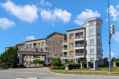 123-80 Burns Blvd, King City, ON, L7B0B3 | Card Image
